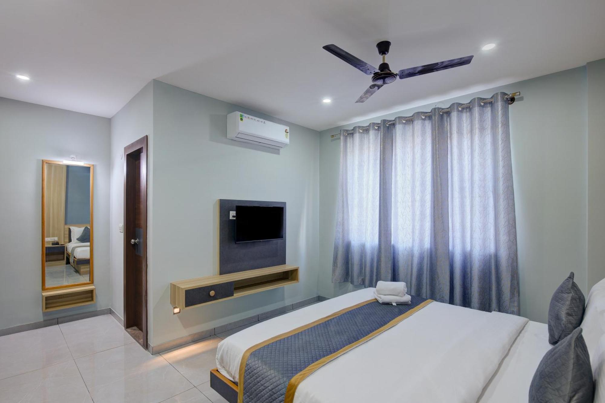 Hotel Park Lane Yelahanka Bengalúr Exteriér fotografie